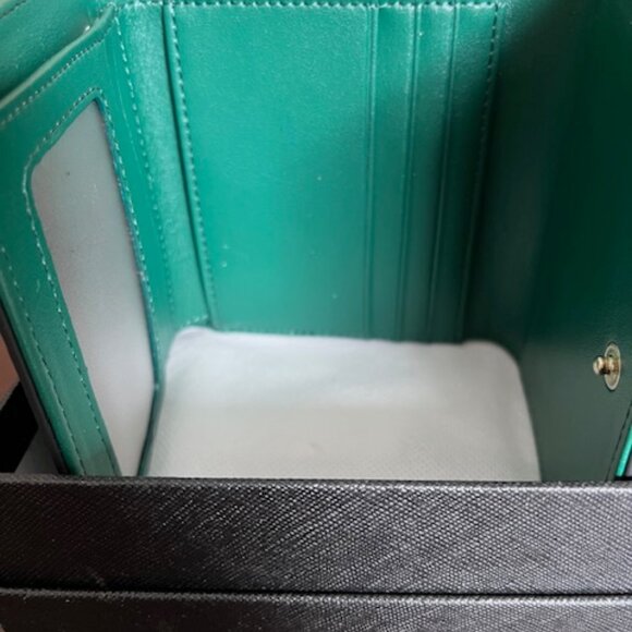 Zooler small leather wallet with cherries. - Picture 2 of 3